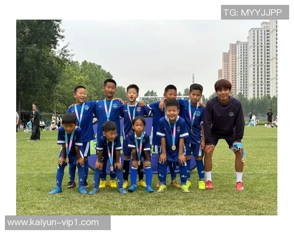 从足球青训系统走出的球星们如何塑造了世界足球的未来